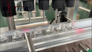 Rouleau automatique de 10 ml sur la machine à étiquettes de capsulage de remplissage de bouteilles
